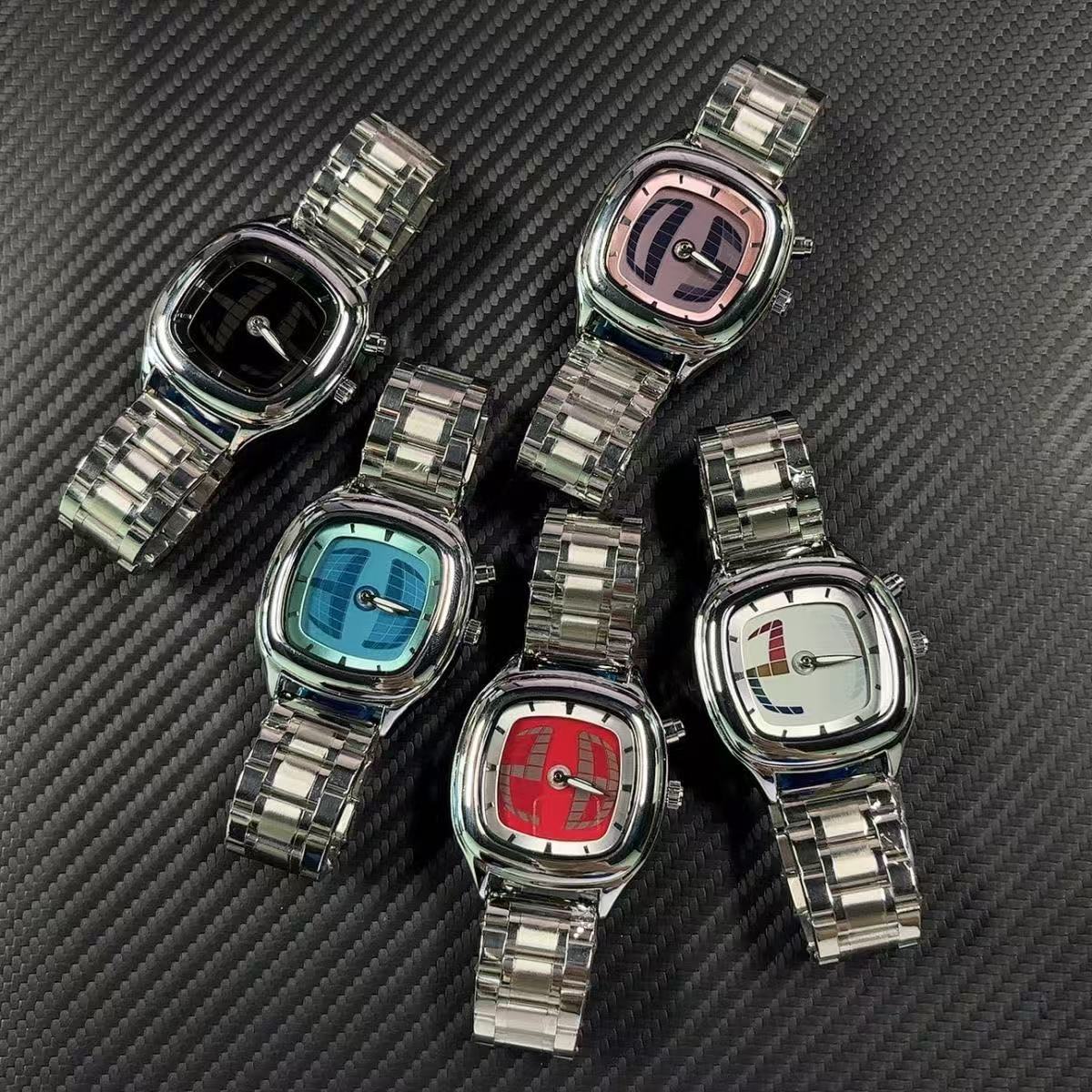 Trendy Square Dial Dynamic Hand Watch