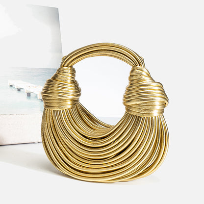 Trendy Woven Handbag