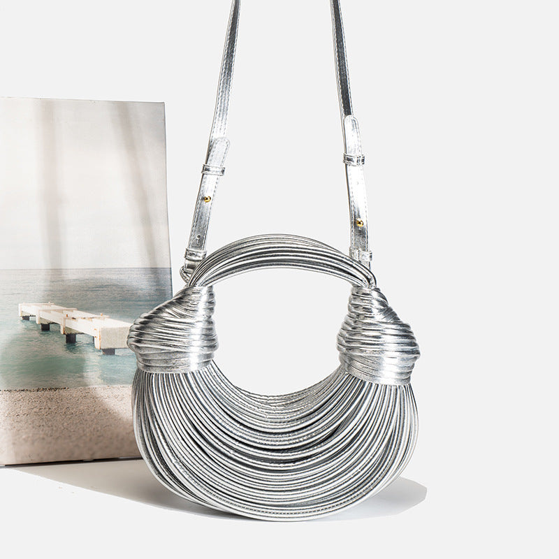 Trendy Woven Handbag