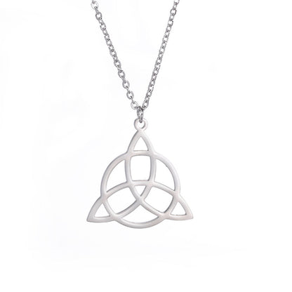 Triangular circular necklace