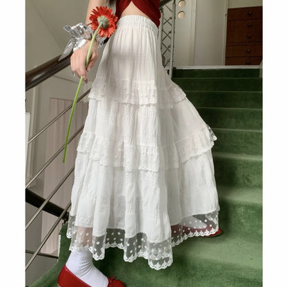 Trim Cake Skirt