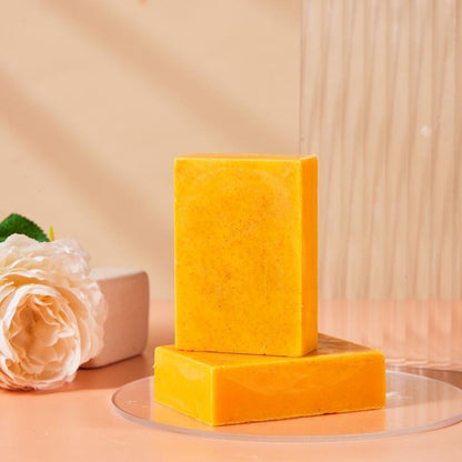 Turmeric Cleansing Soap Mousse