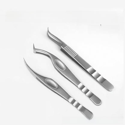 Tweezers