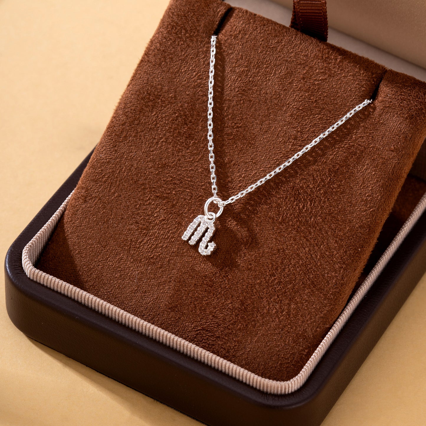 Twelve zodiac constellation diamond-studded simple pendant