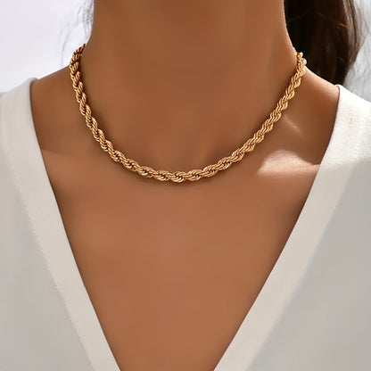 Twist Chain Choker Necklace