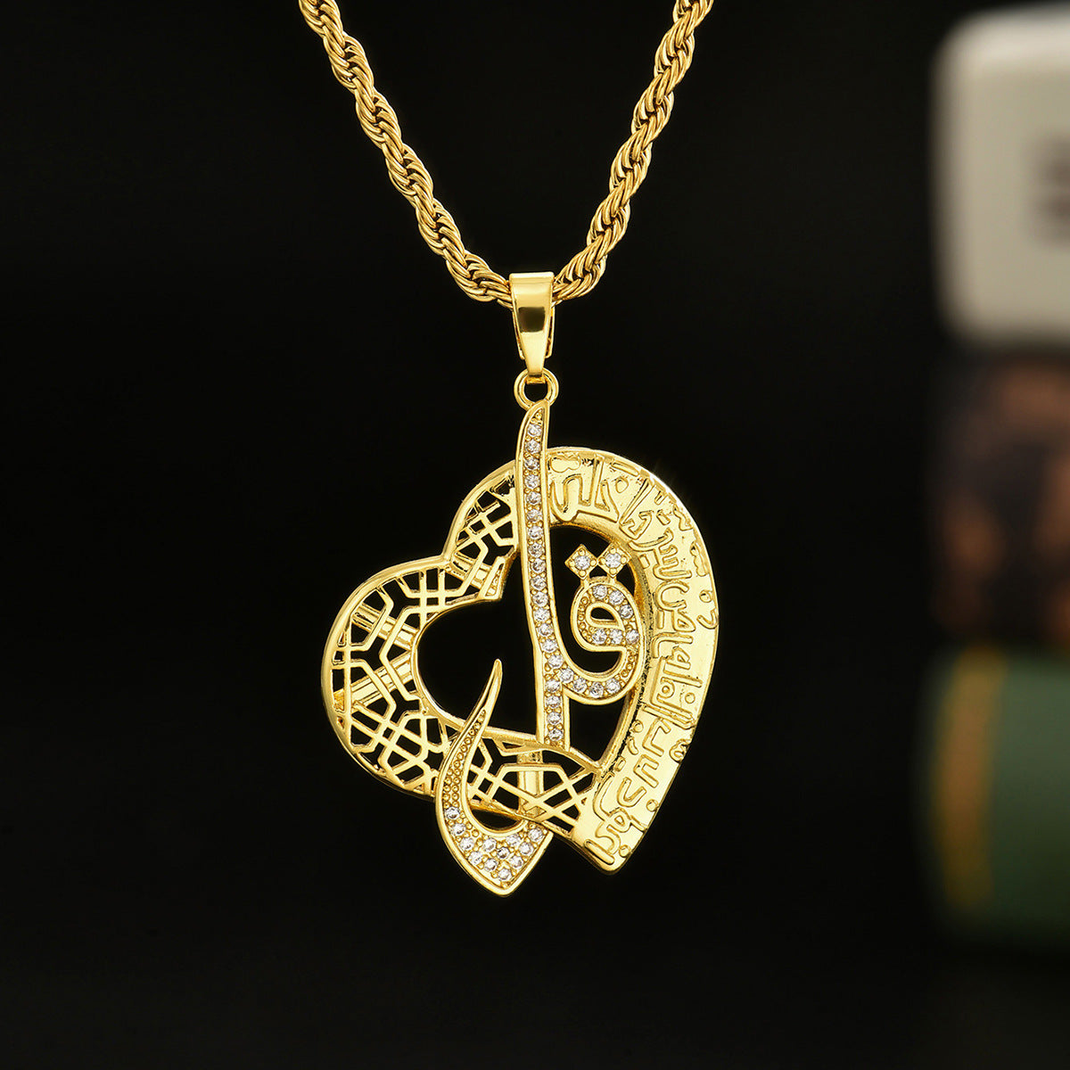 Twist Chain Necklace Copper Inlaid Zircon Pendant Jewelry
