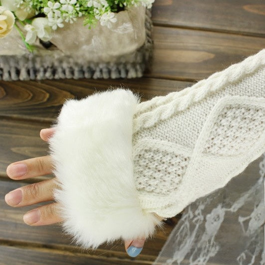 Twist Knitted Arm Covers