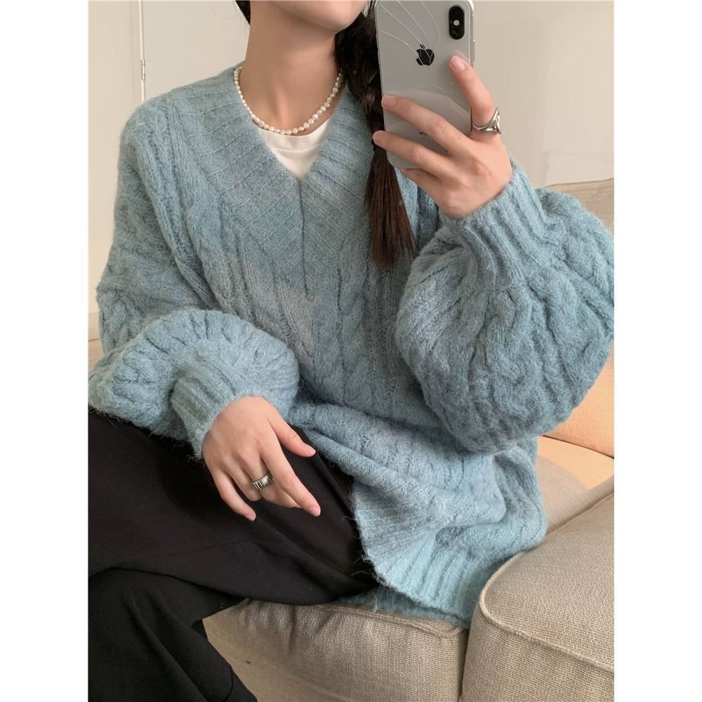Twist sweater