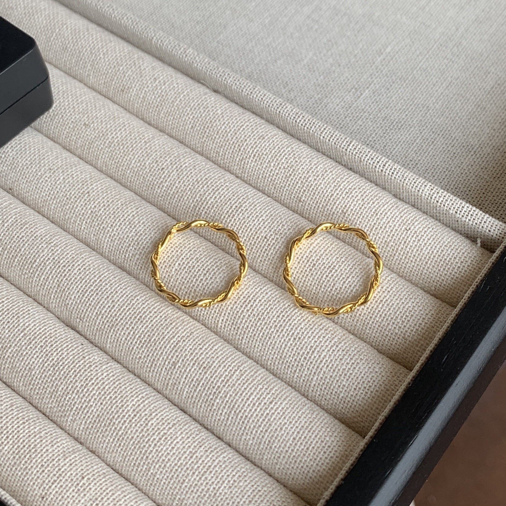 Twisted Double Titanium Steel Ring for Women