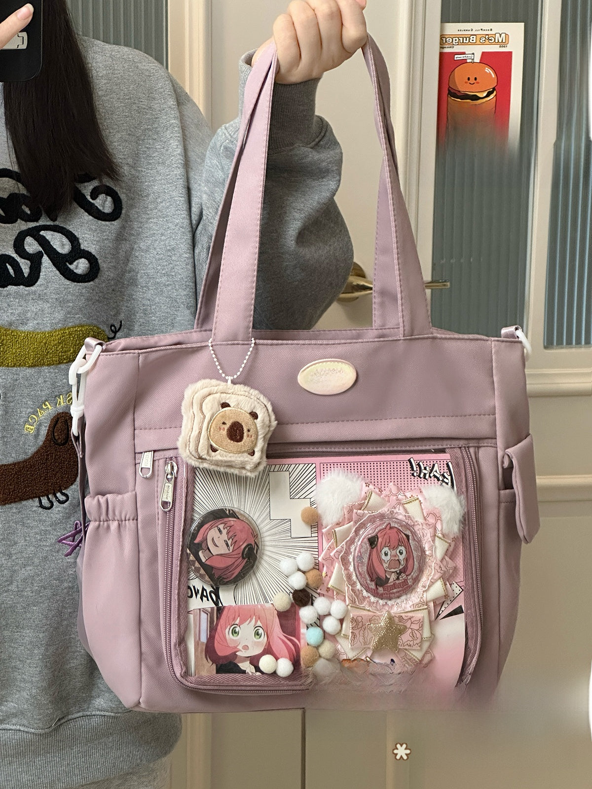 Two-dimensional large-capacity tote bag