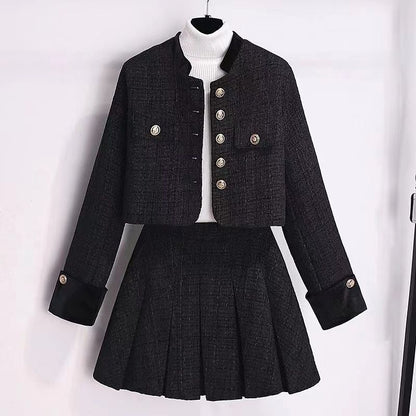 Two-piece set of pleated skirts