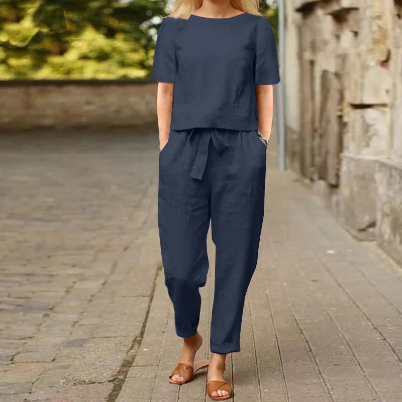Two retro sets of half-sleeved wide-leg pants