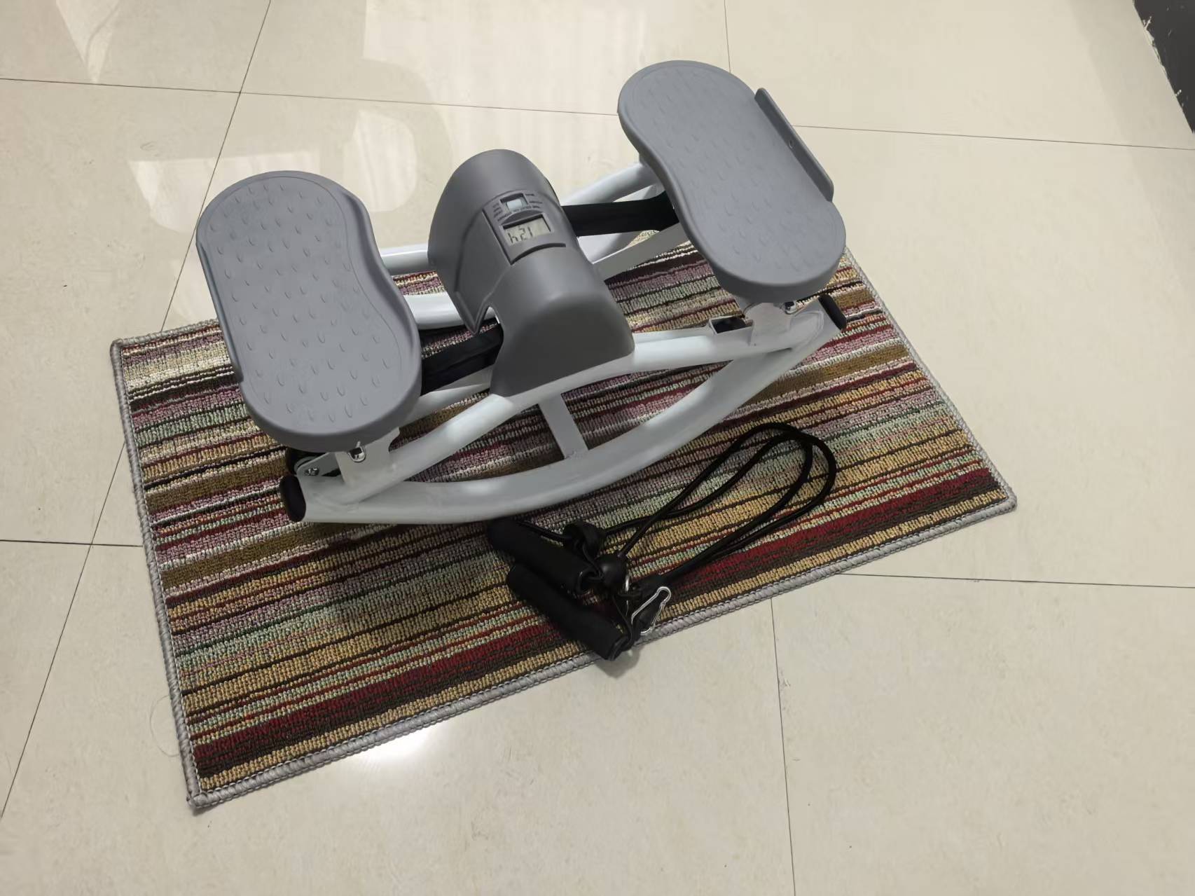 U-Shaped Home Swing Stepper