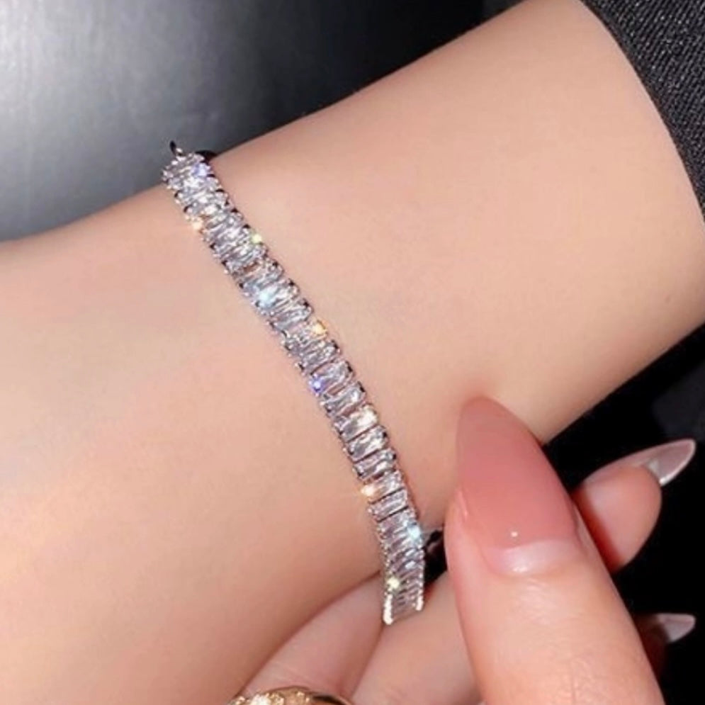 Ultra-bright tennis bracelet, fitness wide-heel sports shoes, women's style