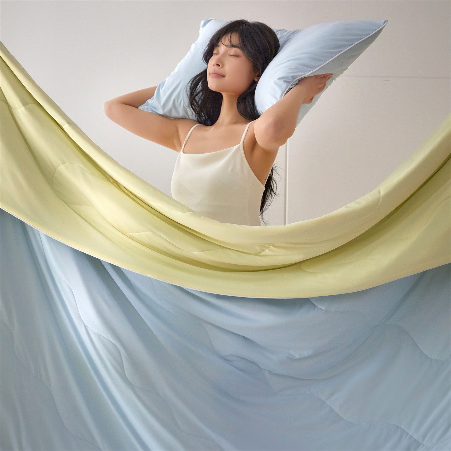 Ultra-Cooling Nylon Spandex Summer Quilt with Soybean Fiber