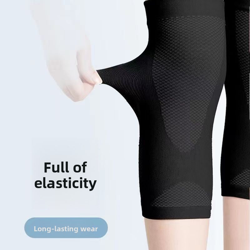 Ultra-thin knee pads