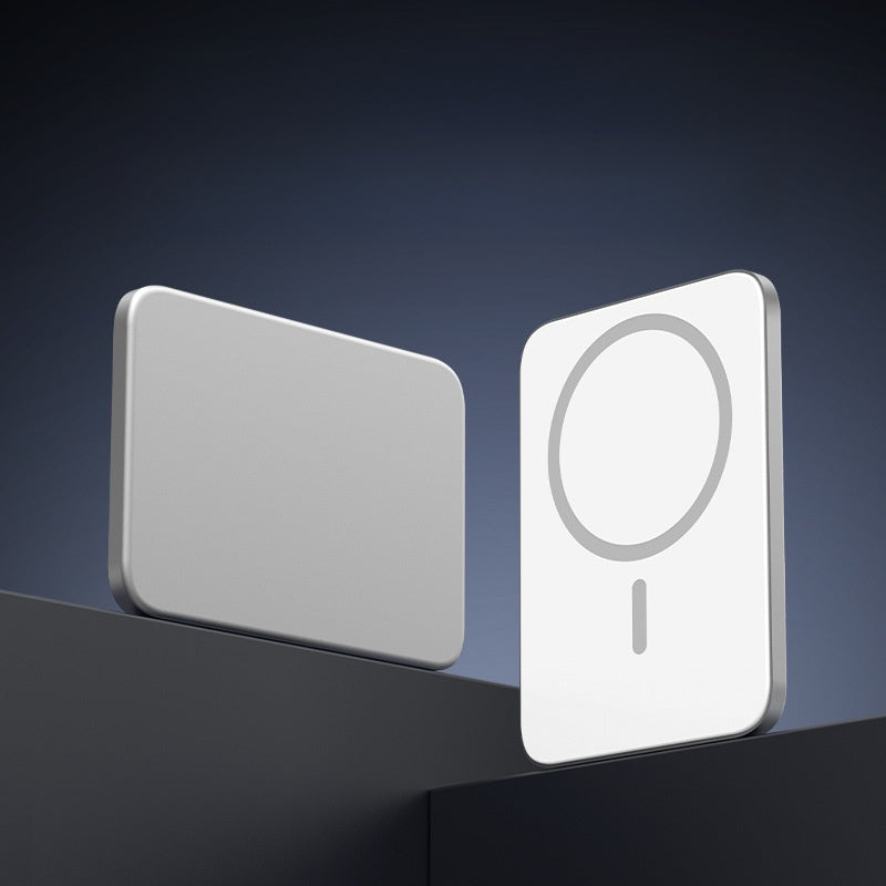 Ultra-Thin Magnetic Power Bank with Fast Charging