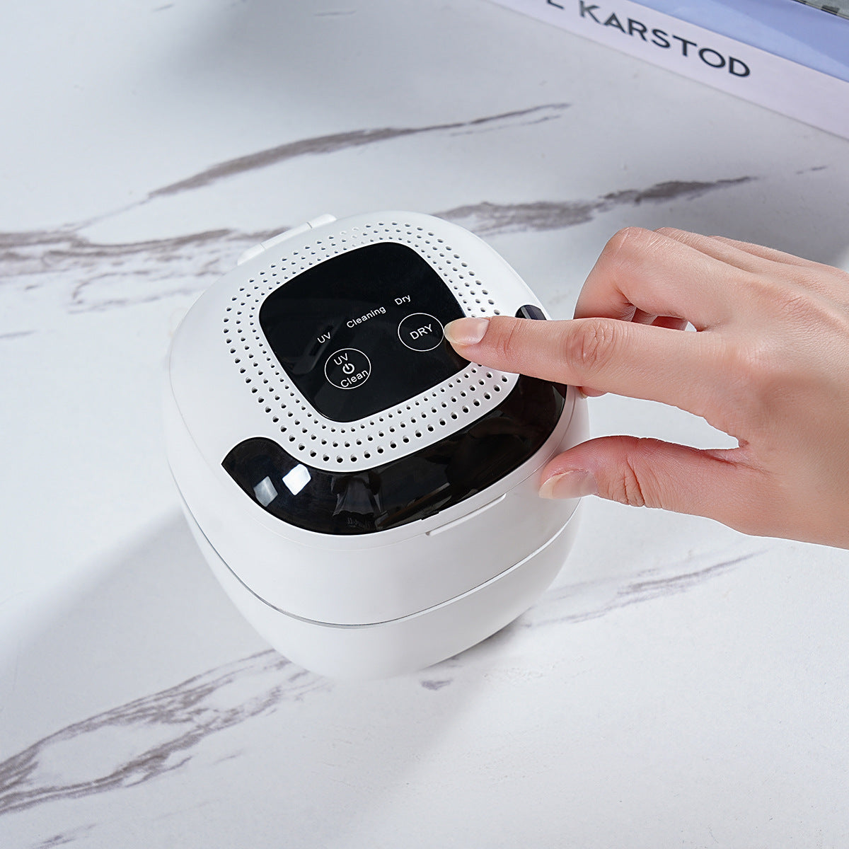 Ultrasonic cleaner
