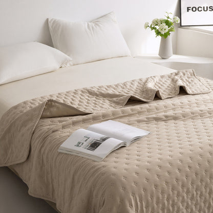 ultrasonic quilted air conditioner quilt