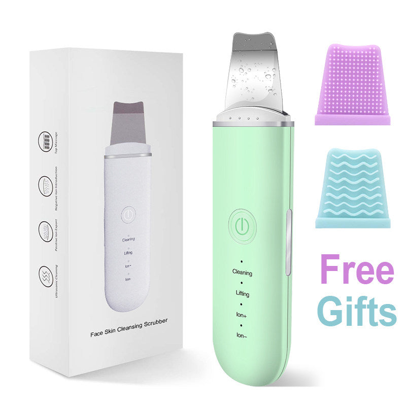 Ultrasonic skin cleansing device
