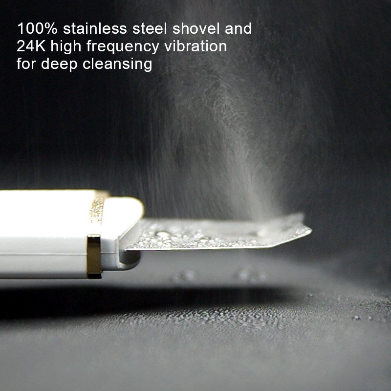 Ultrasonic skin cleansing device