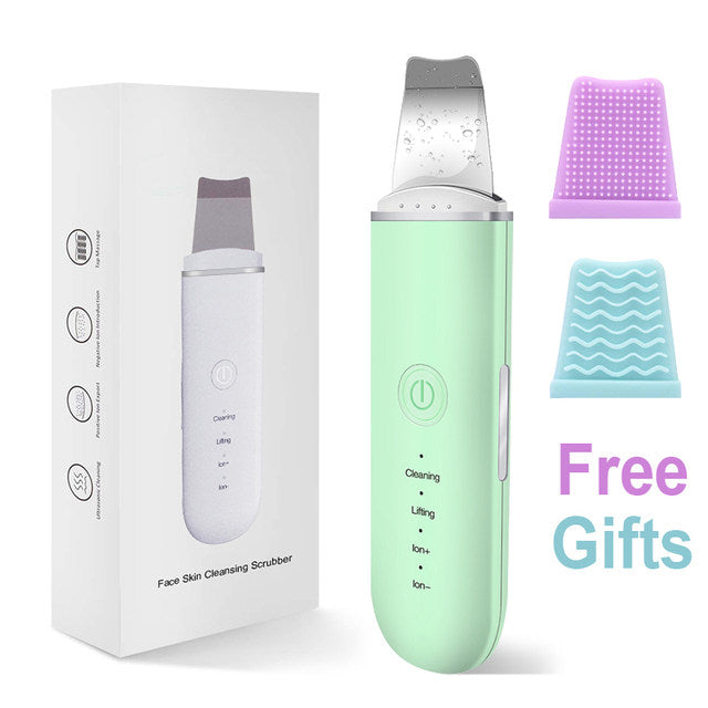 Ultrasonic skin cleansing device