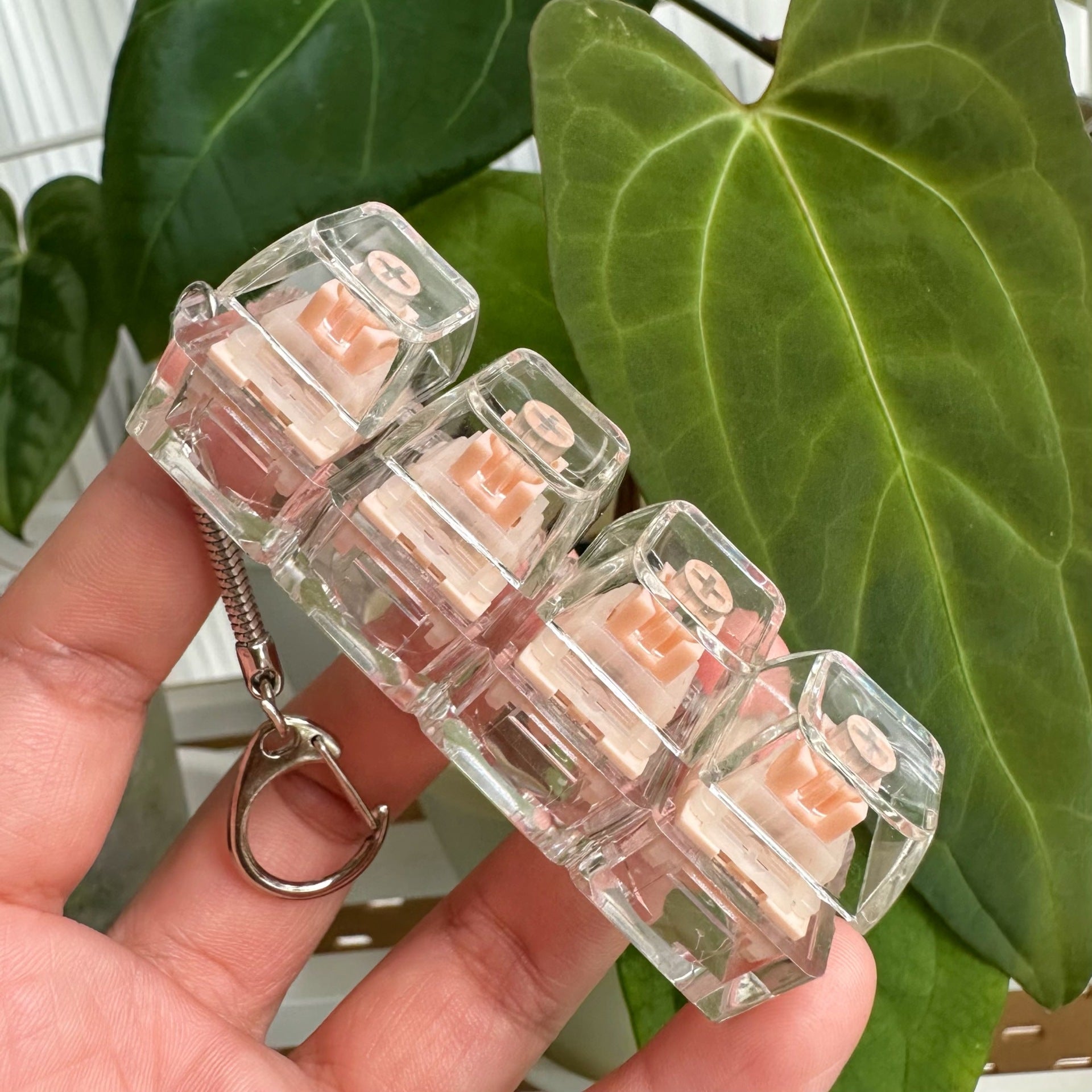 Uncompressed toy keychain hanger