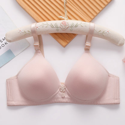 Underwear and bras for middle-aged and elderly women