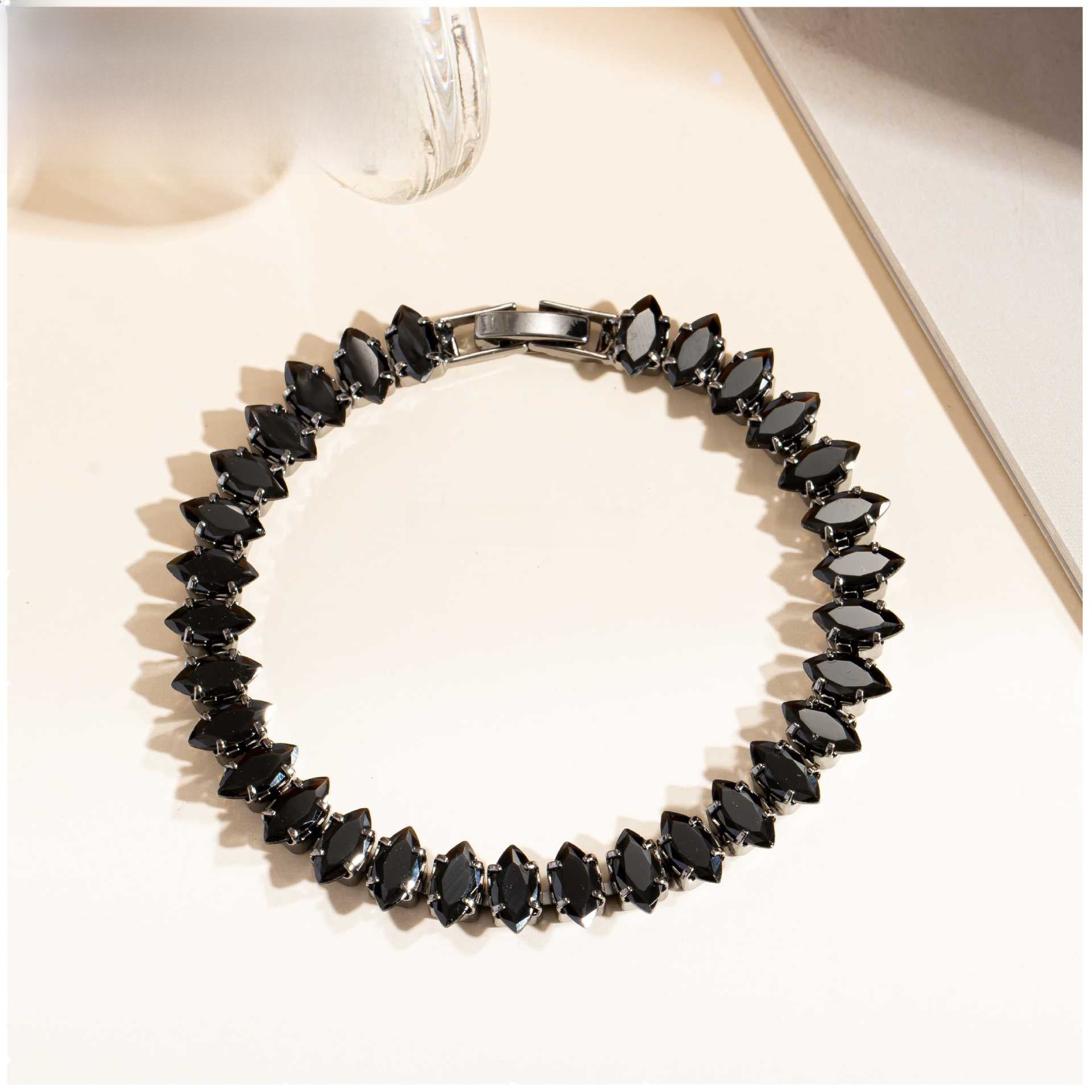 Unisex Black Zircon Geometric Bracelet