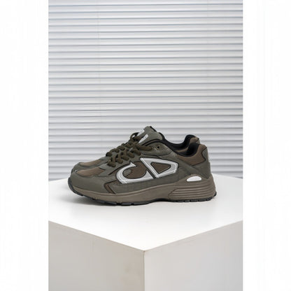 Unisex Breathable Running Shoes with Height Increase