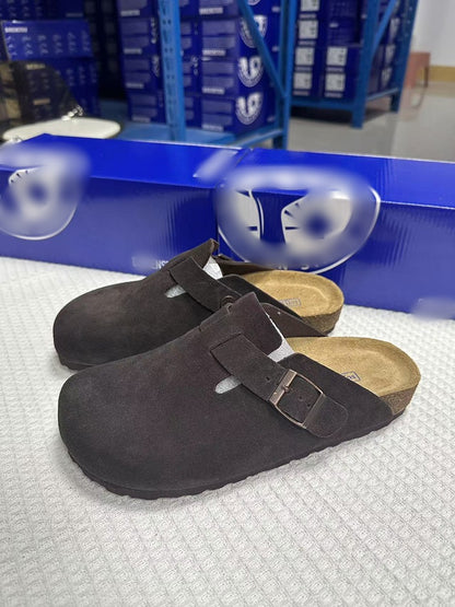 Unisex Cowhide Leather Slippers