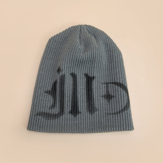 Unisex knitted beanie for warmth
