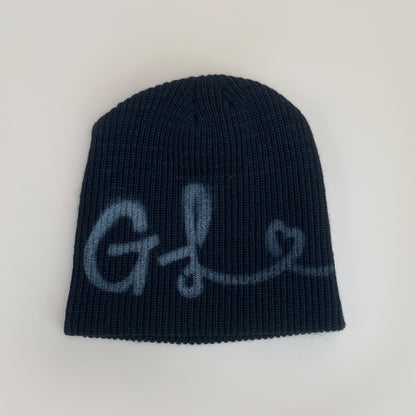 Unisex knitted beanie for warmth