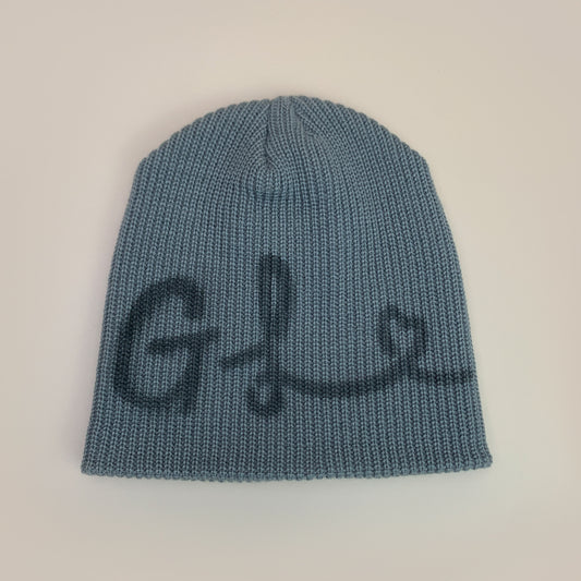 Unisex knitted beanie for warmth