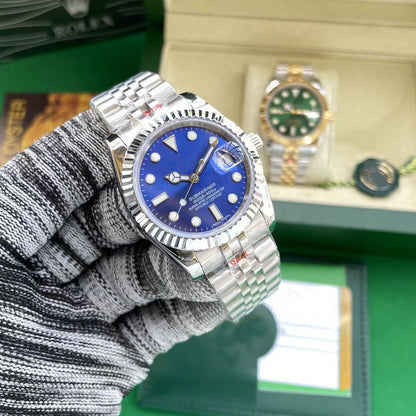 Unisex Stainless Steel Quartz Watch with Waterproof Design