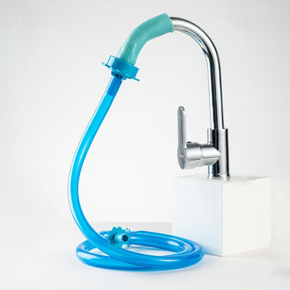 Universal joint shower pipe