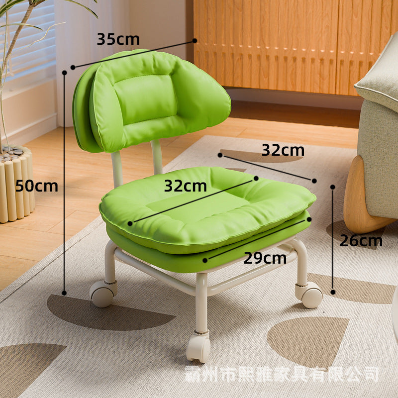 Universal roller skate stool
