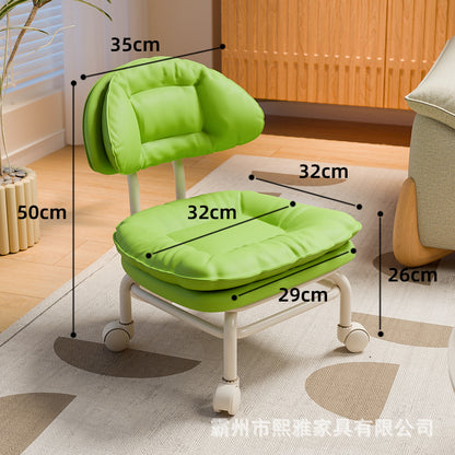 Universal roller skate stool