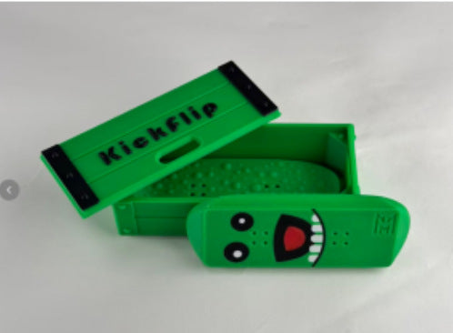 Unzip small toys