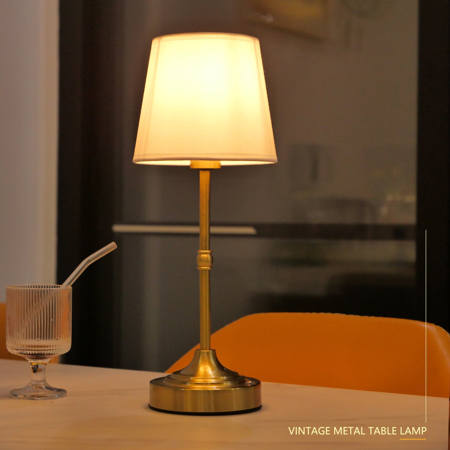 USB Table Lamp