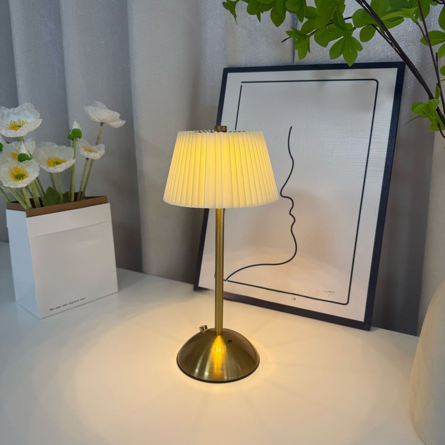 USB Table Lamp