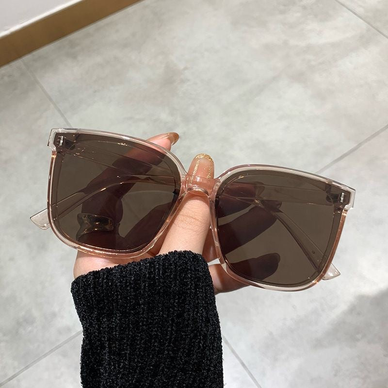 UV-resistant glasses