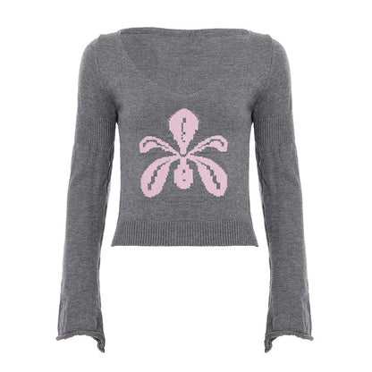 V-neck fitted sweater