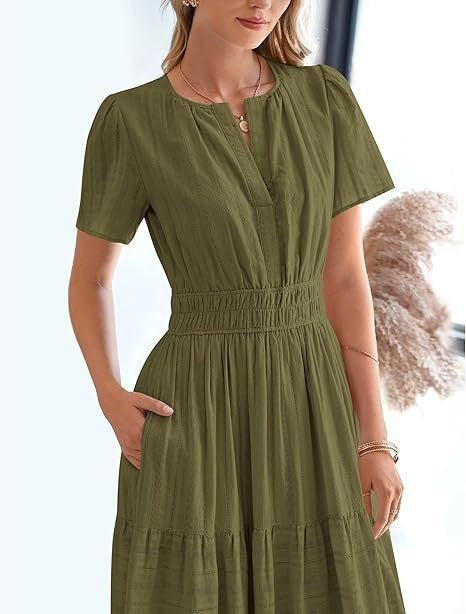 V-neck pleated puffed-sleeve maxi dress