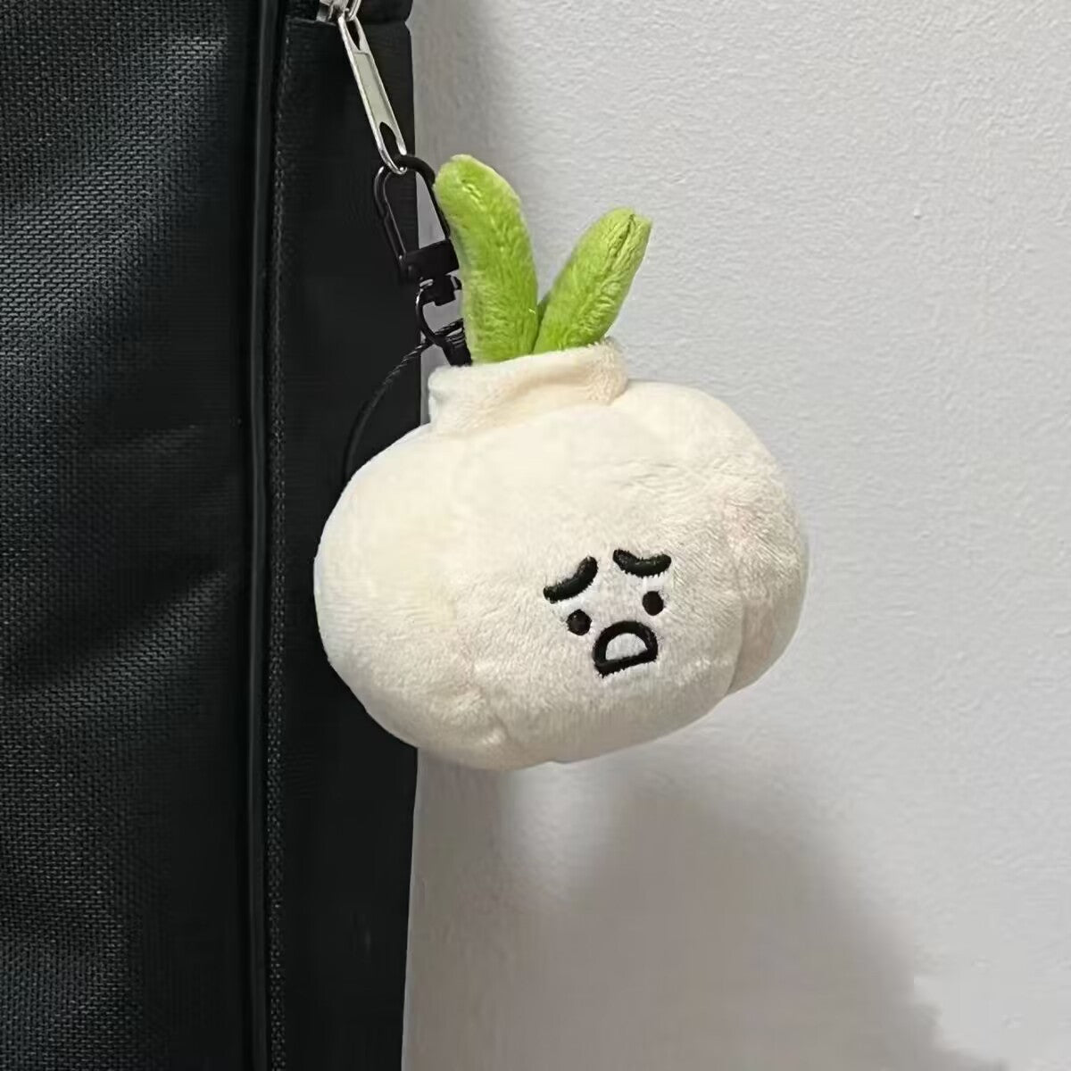 Vegetable hanger
