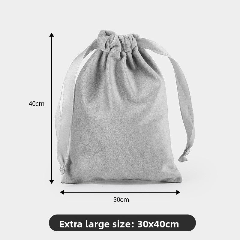 Velvet drawstring pocket