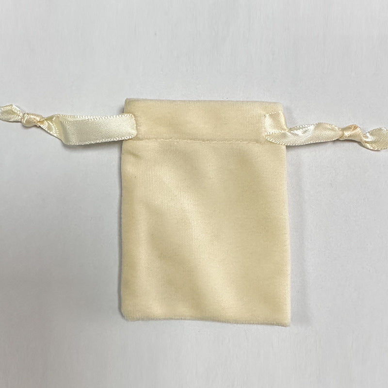 Velvet drawstring pocket