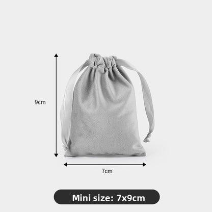 Velvet drawstring pocket