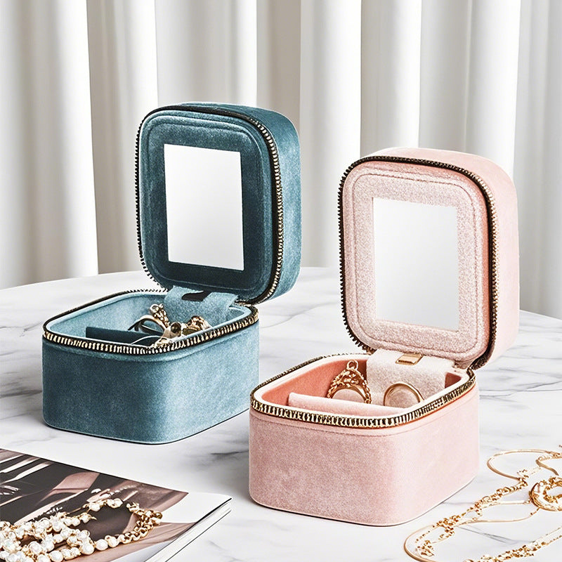 Velvet jewelry storage bag