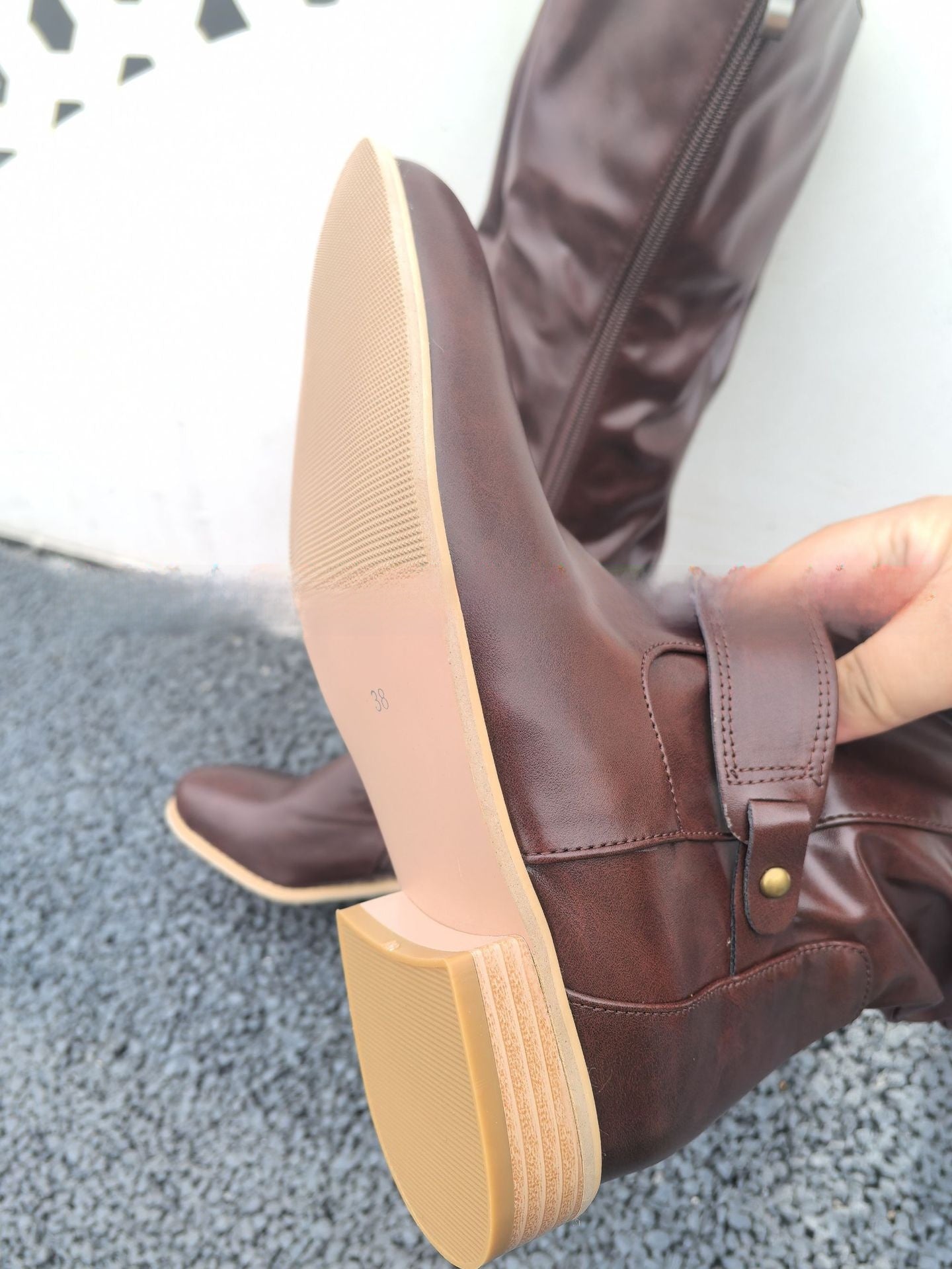 Velvet-lined high-heeled women's boots